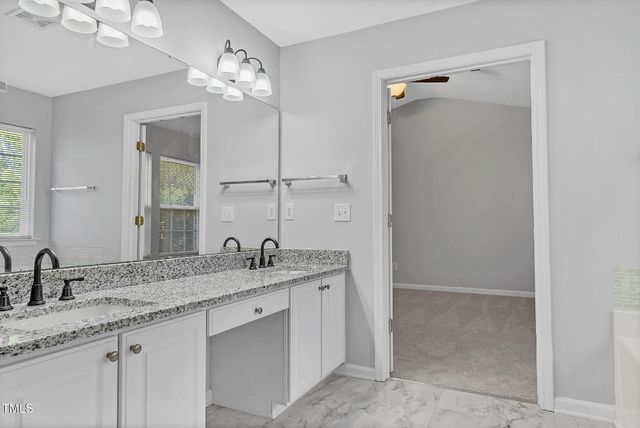 142 Brentfield Loop, Morrisville, NC 27560