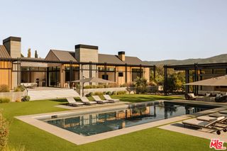 1225 Shippee Lane, Ojai, CA 93023