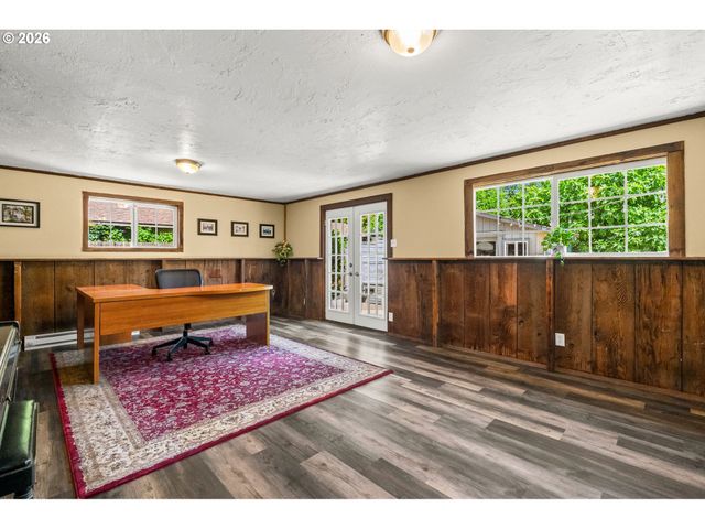 175 BUSHNELL Ln, Eugene, OR 97404