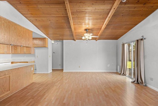 824 Perlette Way, Modesto, CA 95356