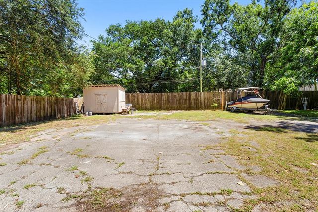 2918 46th Street, Dickinson, TX 77539