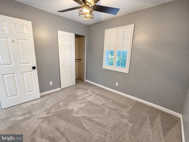 31 RADCLIFFE DR, Huntingtown, MD 20639
