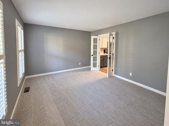 31 RADCLIFFE DR, Huntingtown, MD 20639