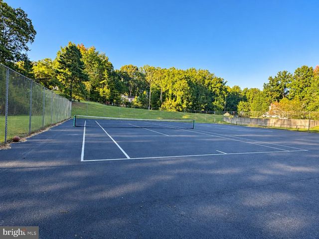 31 RADCLIFFE DR, Huntingtown, MD 20639