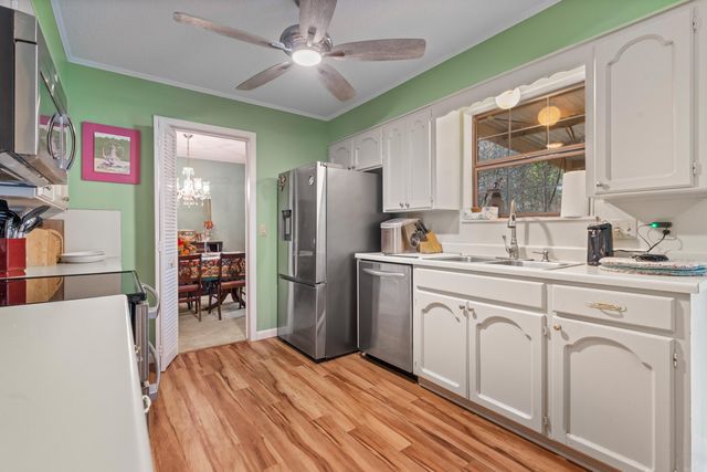 115 Village Road, Hot Springs, AR 71913