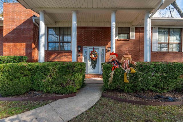 115 Village Road, Hot Springs, AR 71913