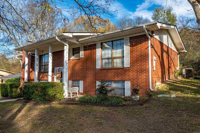 115 Village Road, Hot Springs, AR 71913