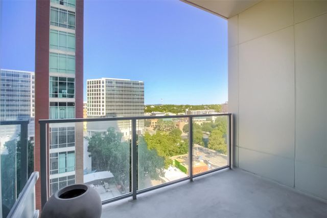 501 West Ave 1002, Austin, TX 78701