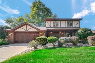 8126 Tapper Avenue, Munster, IN 46321