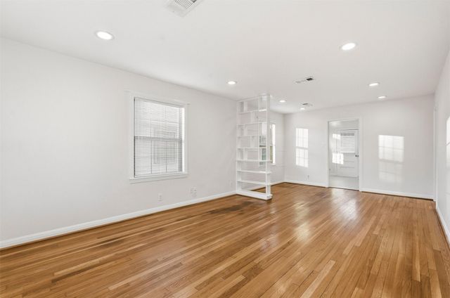 3521 Burgundy Lane, Houston, TX 77023