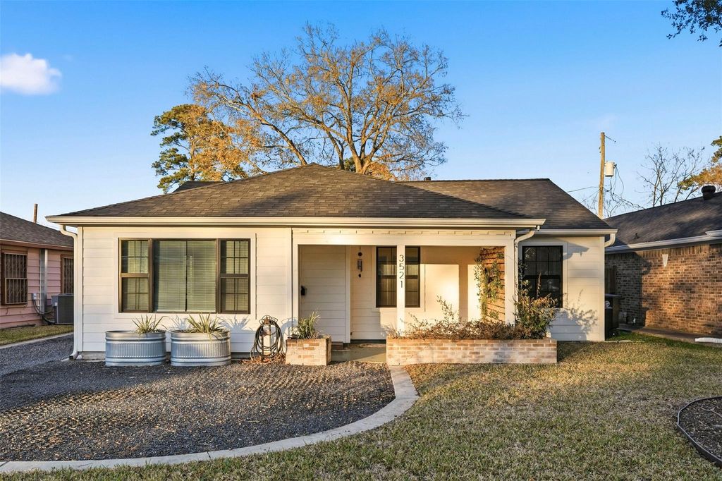 3521 Burgundy Lane, Houston, TX 77023