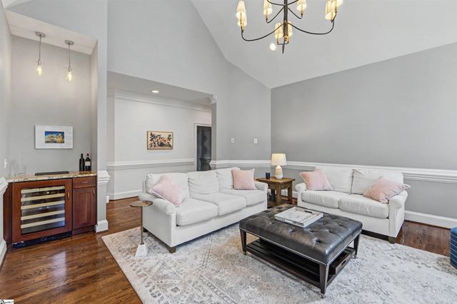 518 Spaulding Lake Drive, Greenville, SC 29615