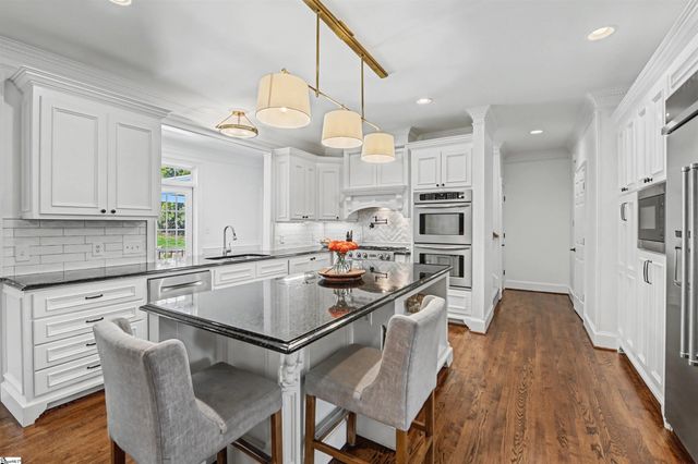 518 Spaulding Lake Drive, Greenville, SC 29615