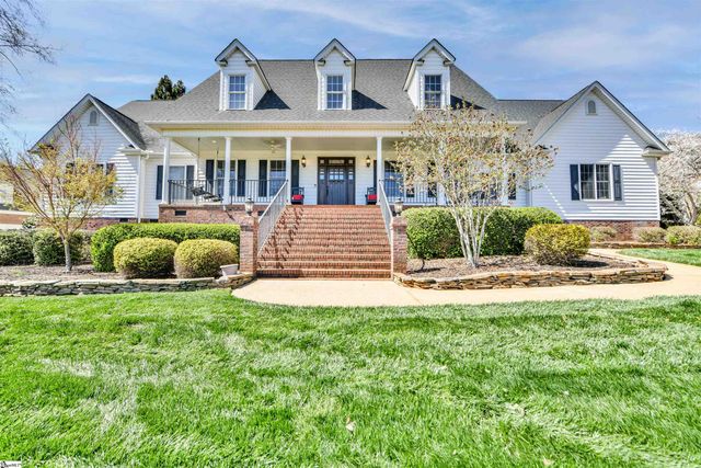 518 Spaulding Lake Drive, Greenville, SC 29615