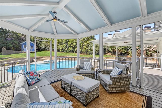 518 Spaulding Lake Drive, Greenville, SC 29615