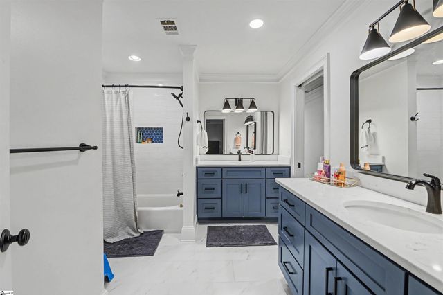 518 Spaulding Lake Drive, Greenville, SC 29615