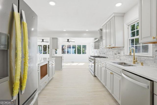 663 Foxcroft Circle SE, Marietta, GA 30067