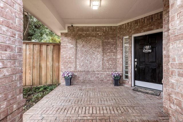 2316 Vetchling Circle, Plano, TX 75025