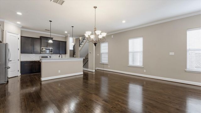 922 W 20th Street A, Houston, TX 77008