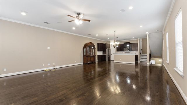 922 W 20th Street A, Houston, TX 77008