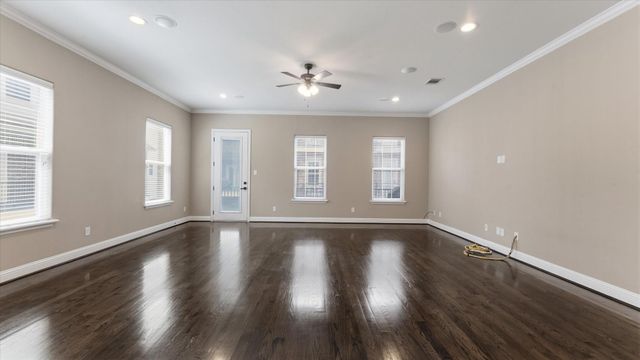 922 W 20th Street A, Houston, TX 77008