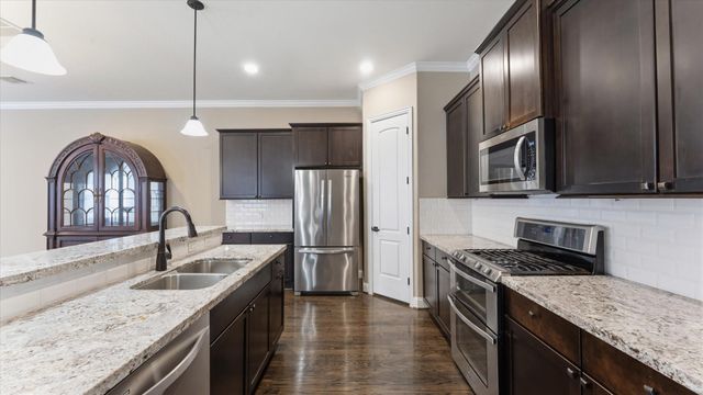 922 W 20th Street A, Houston, TX 77008