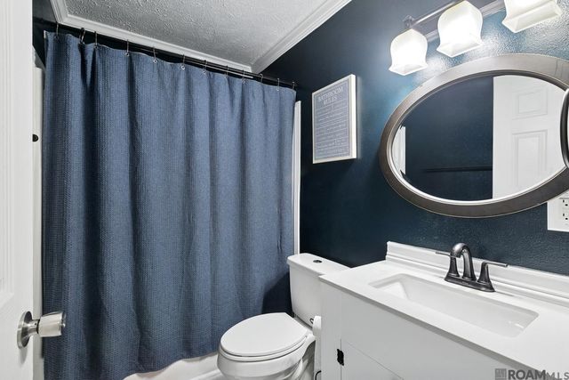 48070 Rogers A Rd, St Amant, LA 70774