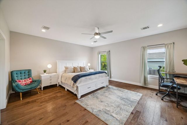 920 W 25th Street C, Houston, TX 77008