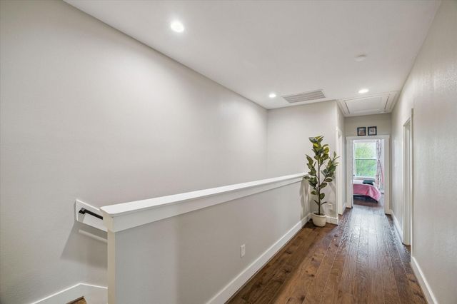 920 W 25th Street C, Houston, TX 77008