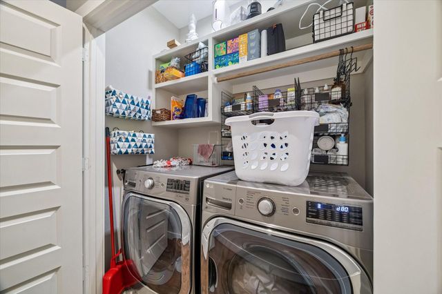 920 W 25th Street C, Houston, TX 77008