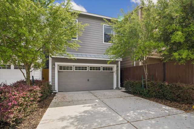 920 W 25th Street C, Houston, TX 77008