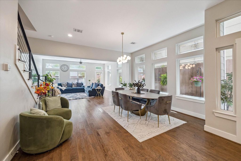 920 W 25th Street C, Houston, TX 77008