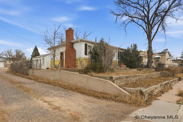 2314 E 15TH ST, Cheyenne, WY 82001
