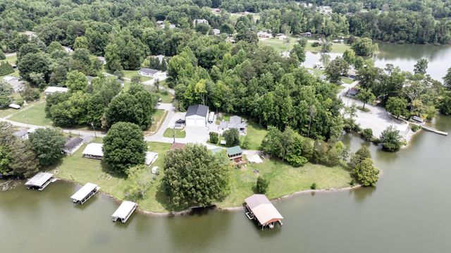 246 Howell Drive, Spring City, TN 37381