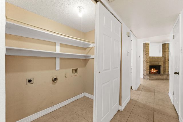 16301 Ledgemont Lane 109, Addison, TX 75001