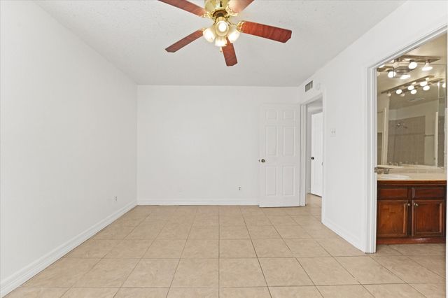 16301 Ledgemont Lane 109, Addison, TX 75001