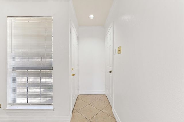 16301 Ledgemont Lane 109, Addison, TX 75001