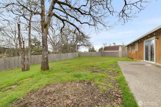 9415 Pinedrop Drive SE, Olympia, WA 98513