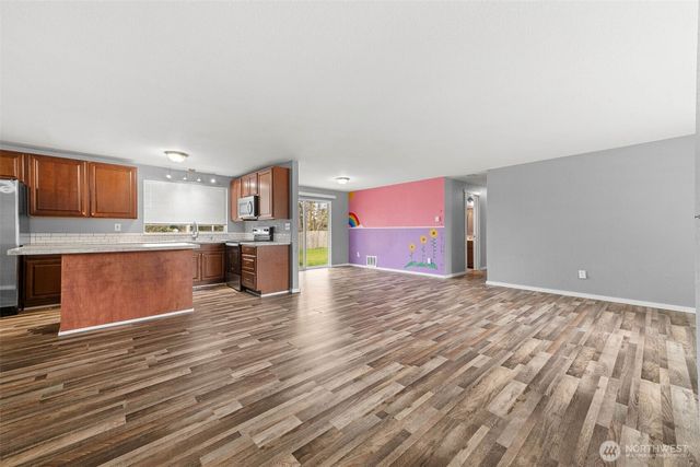 9415 Pinedrop Drive SE, Olympia, WA 98513