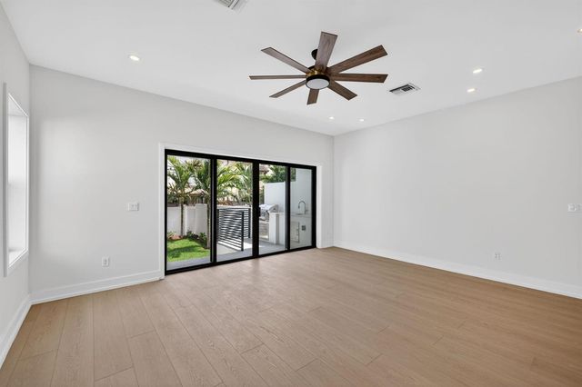 509 SW 11th Street, Fort Lauderdale, FL 33315