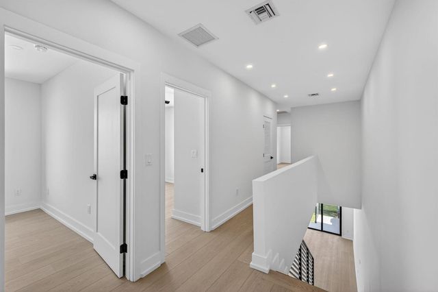 509 SW 11th Street, Fort Lauderdale, FL 33315