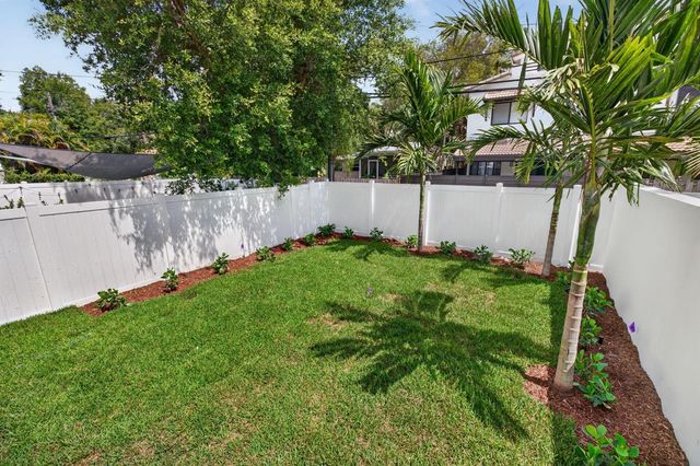509 SW 11th Street, Fort Lauderdale, FL 33315