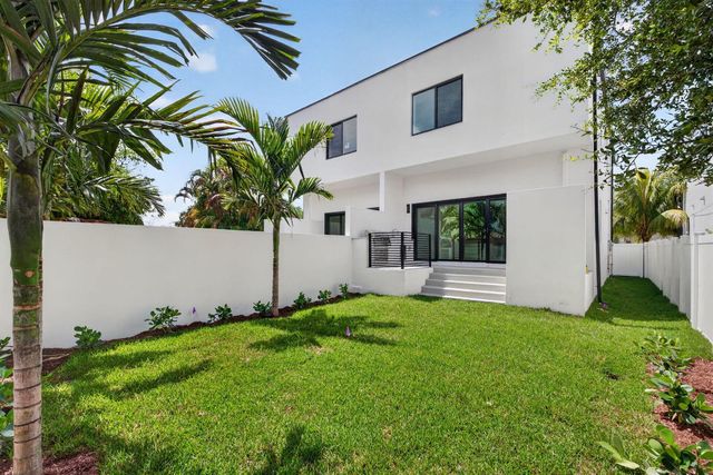 509 SW 11th Street, Fort Lauderdale, FL 33315