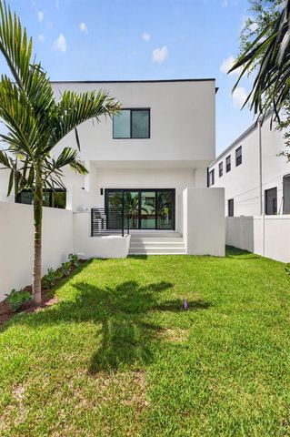 509 SW 11th Street, Fort Lauderdale, FL 33315