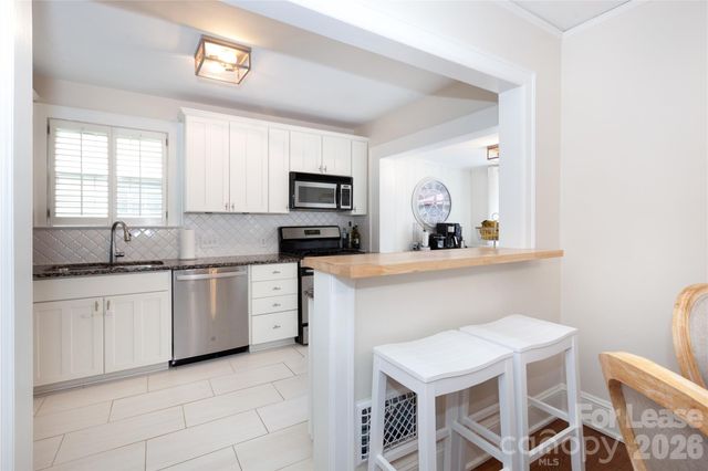 2319 Bay Street, Charlotte, NC 28205