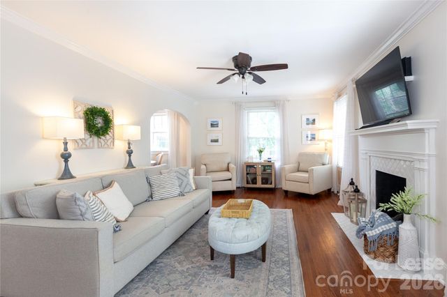 2319 Bay Street, Charlotte, NC 28205