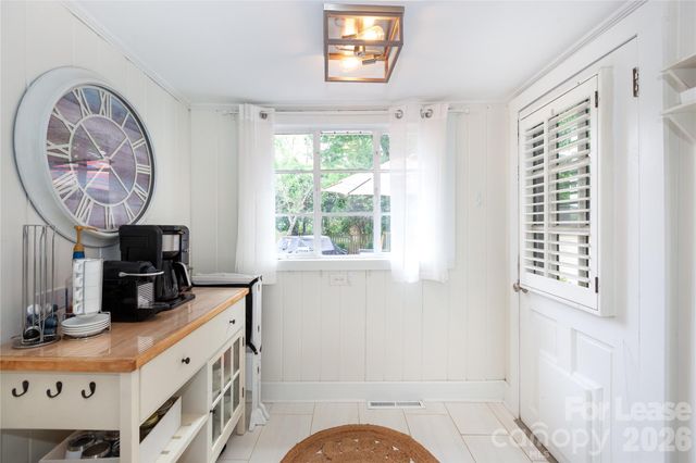 2319 Bay Street, Charlotte, NC 28205