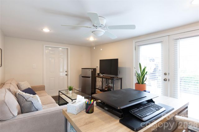 2319 Bay Street, Charlotte, NC 28205
