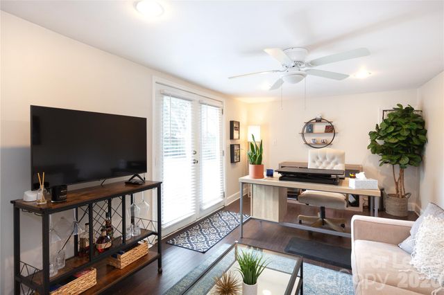 2319 Bay Street, Charlotte, NC 28205