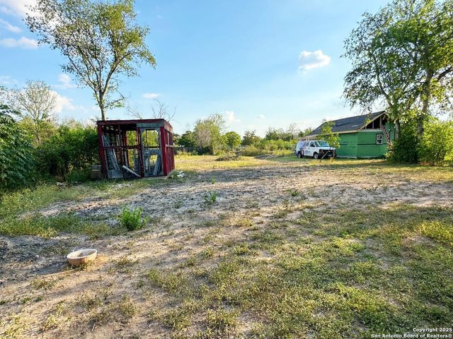4842 LORD RD, San Antonio, TX 78220